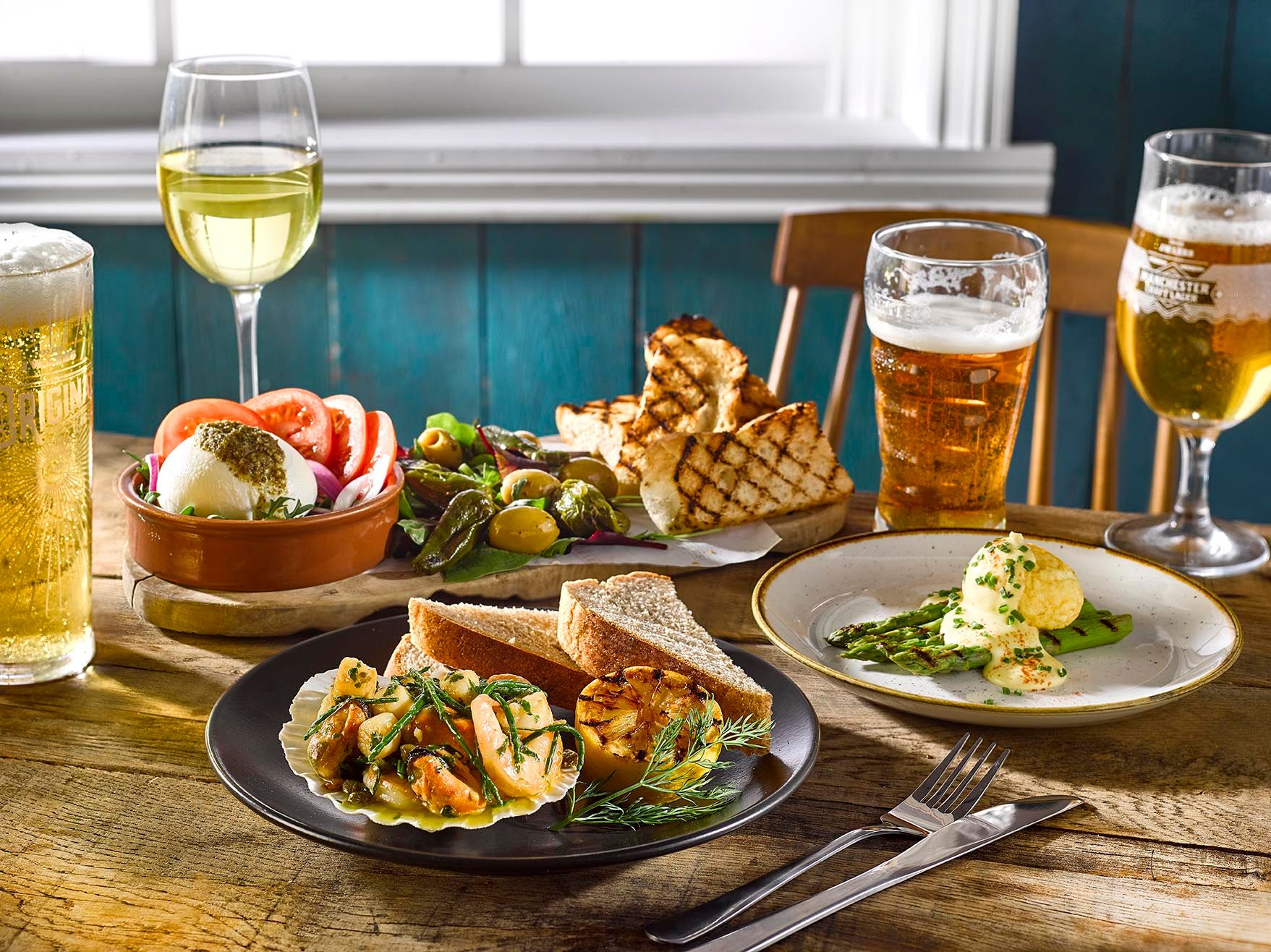 pub & bedrooms in Chester